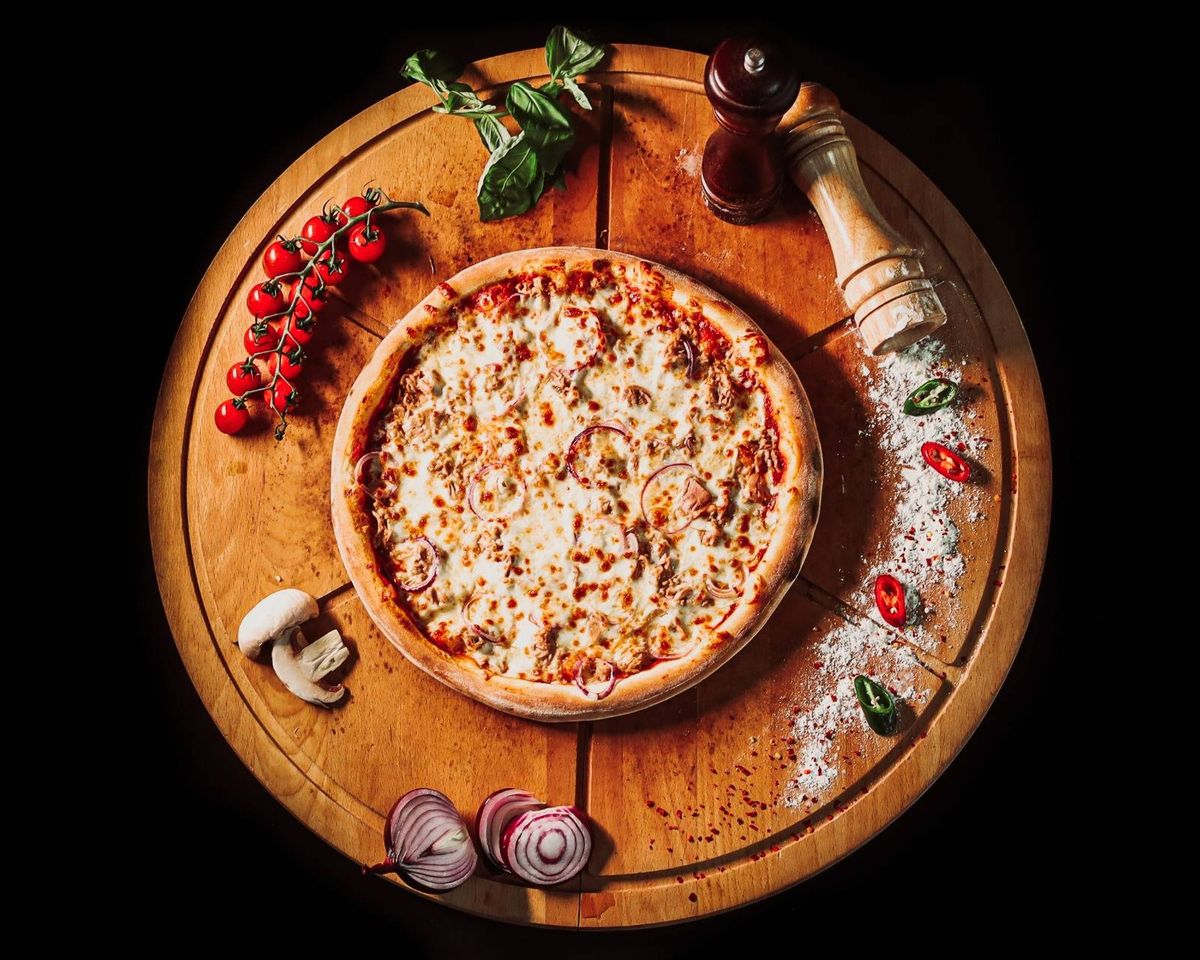 Pizza Tonno e Cipola